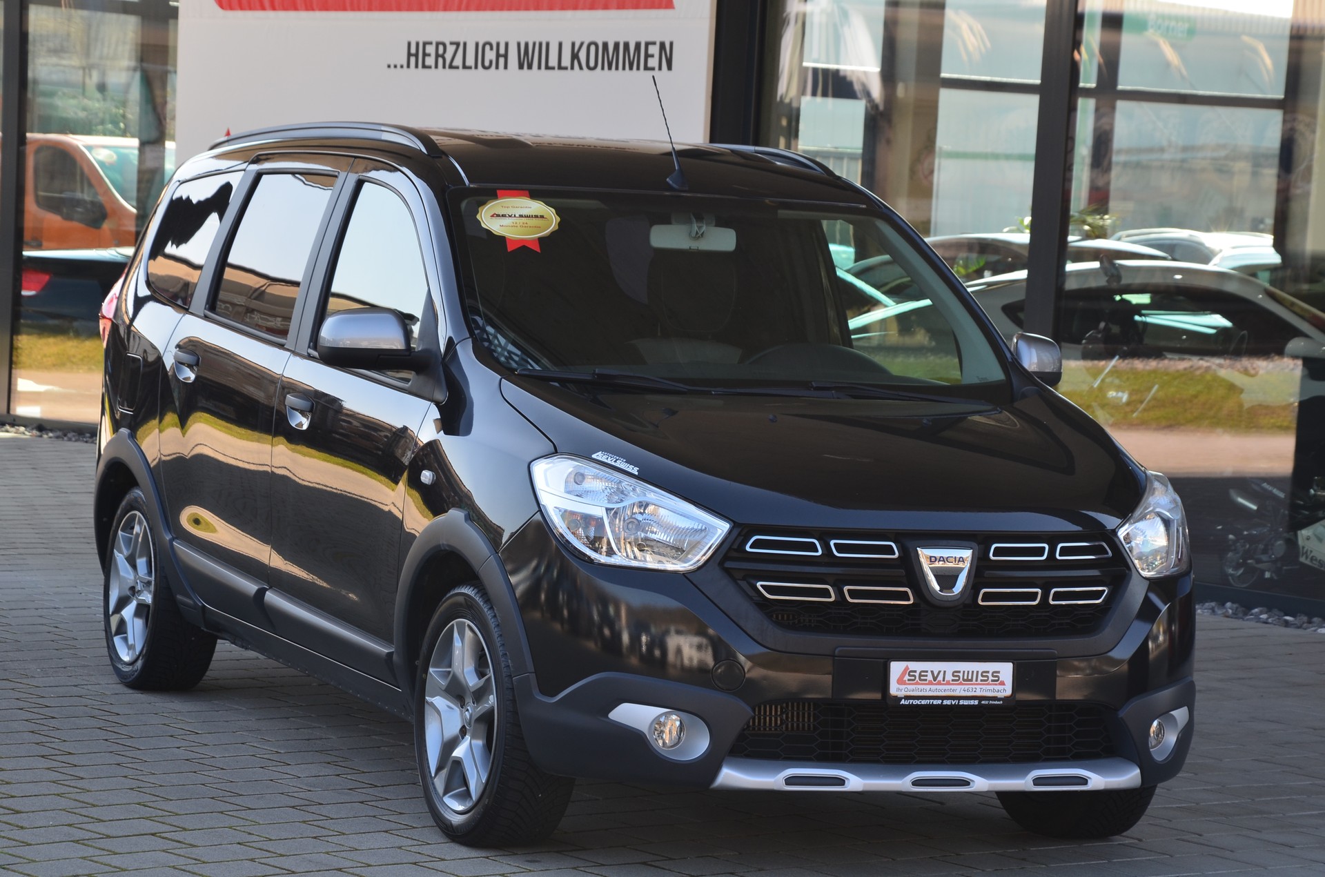 DACIA Lodgy 1.2 Turbo Stepway PL