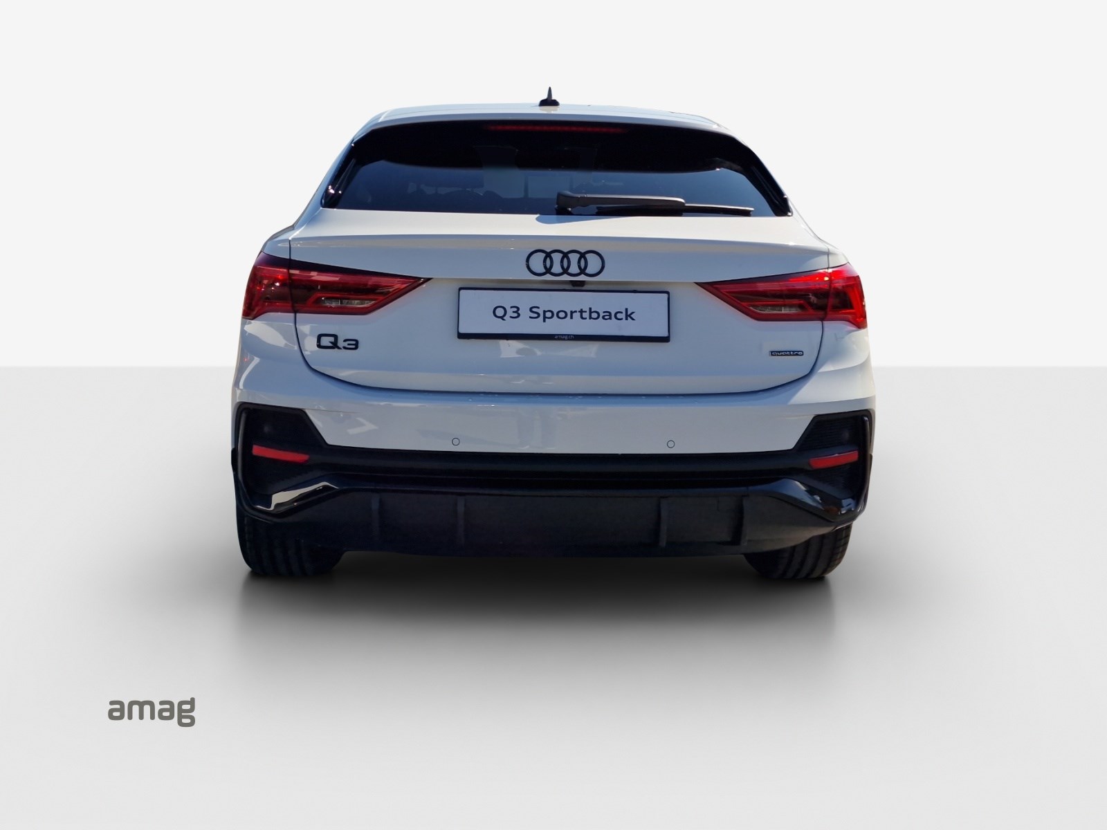 AUDI Q3 Sportback 40 TFSI S line quattro-showroom-element-3