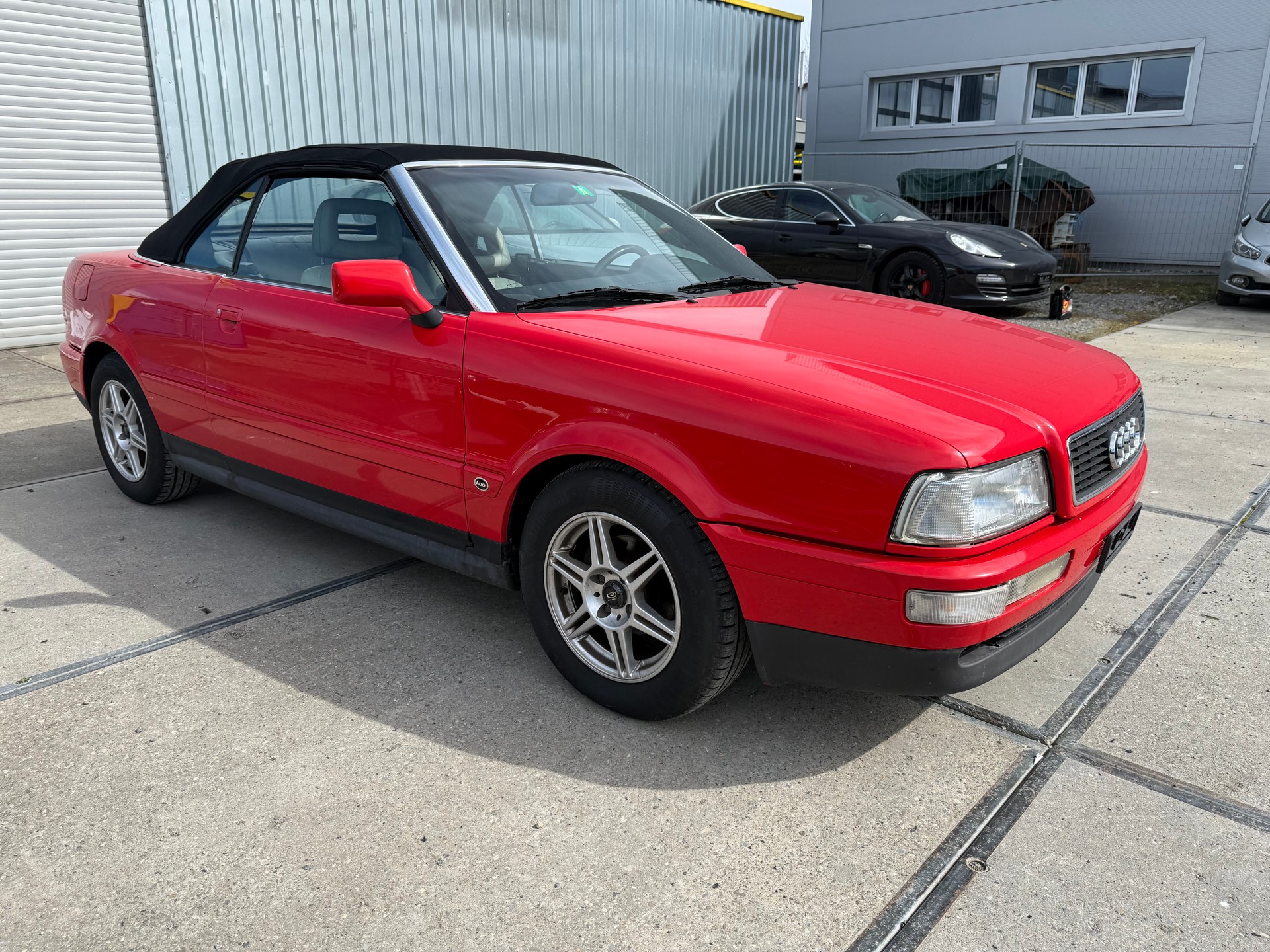 AUDI Cabriolet 2.3 E