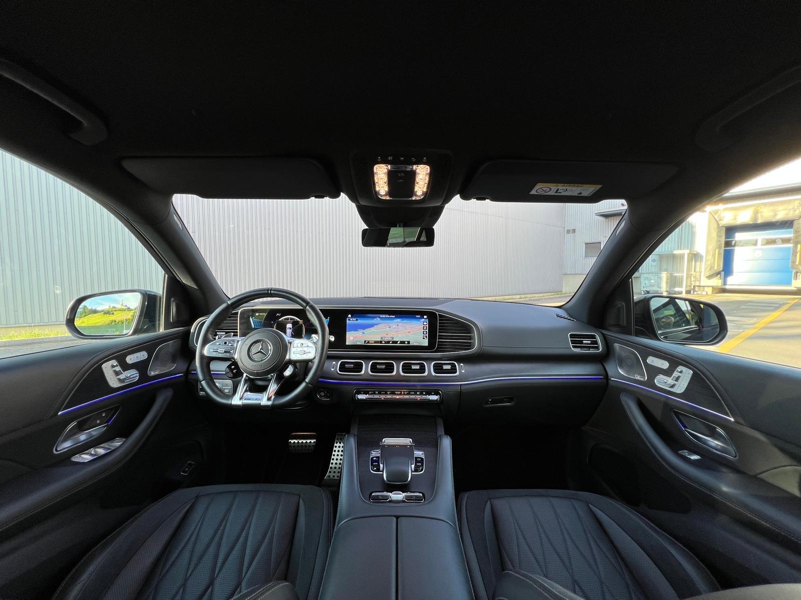 MERCEDES-BENZ GLE 63 S AMG Limited Black Performance 4Matic+ 9G-Speedshift-image-13