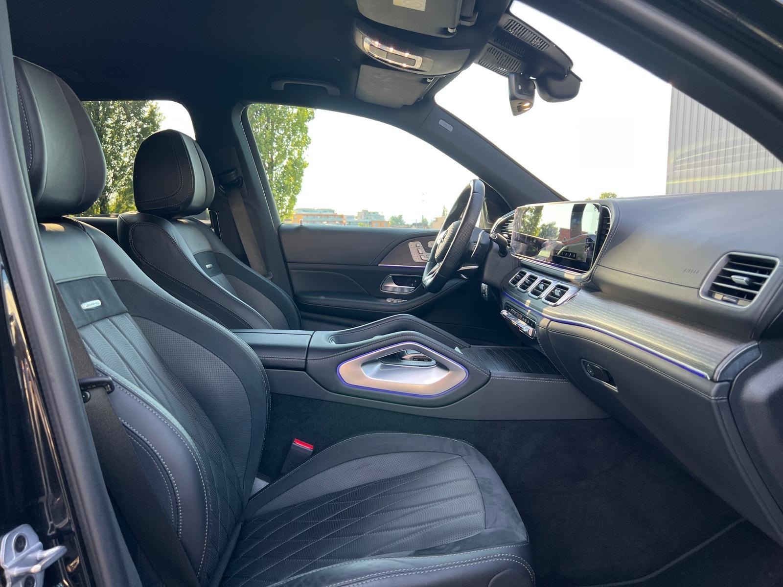 MERCEDES-BENZ GLE 63 S AMG Limited Black Performance 4Matic+ 9G-Speedshift-image-15