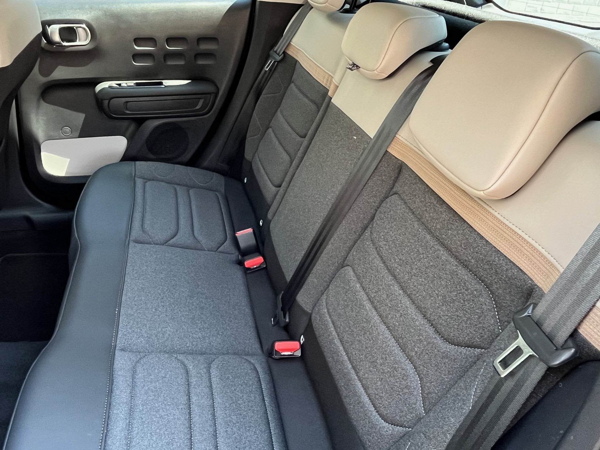 CITROEN C3 1.2 PureTech Swiss Edition+-showroom-element-3