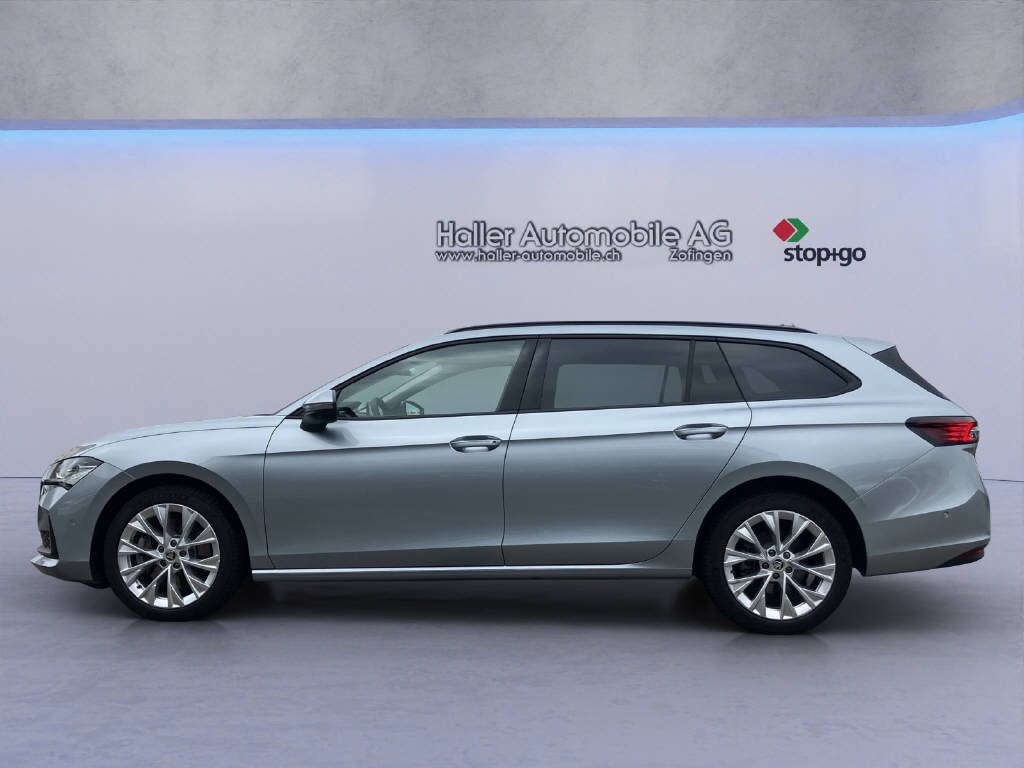 SKODA Superb Combi 2.0 TDI Selection 4x4 DSG-showroom-element-1