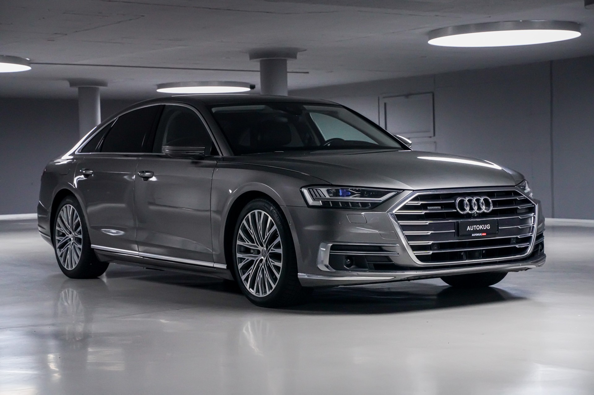 AUDI A8 55 TFSI quattro tiptronic-showroom-element-2