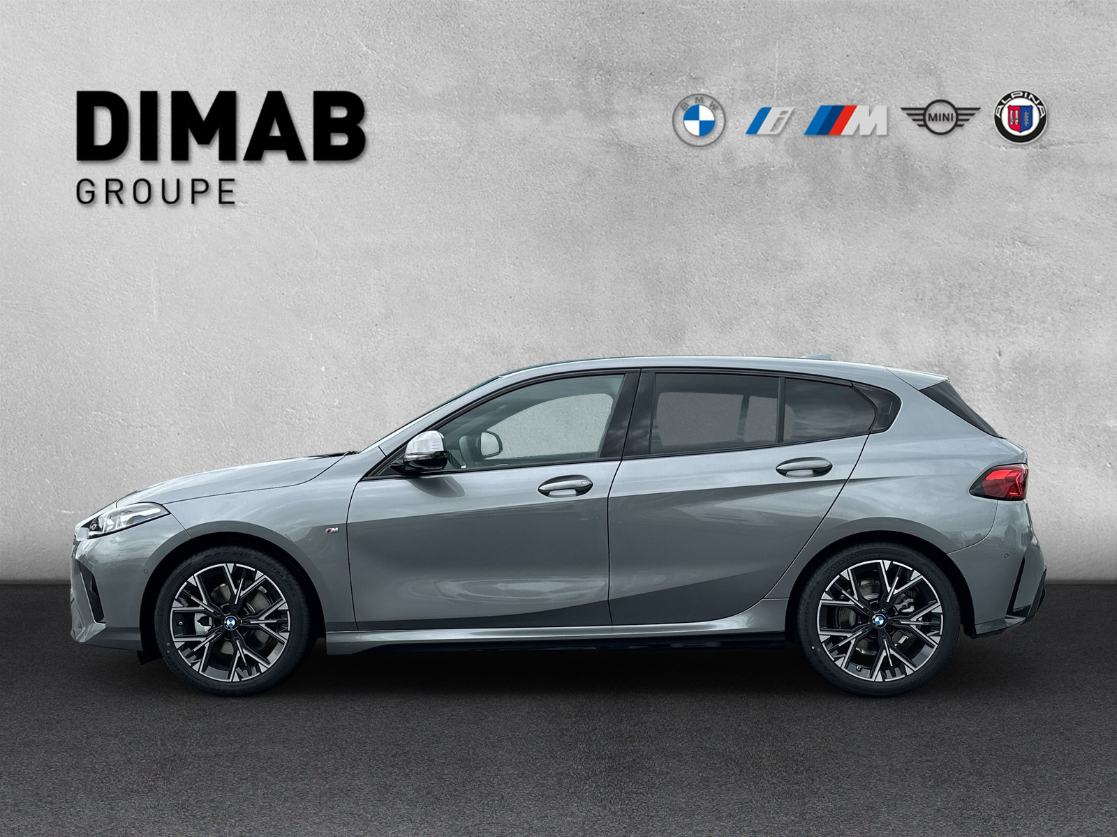 BMW 120 M Sport Steptronic-showroom-element-1