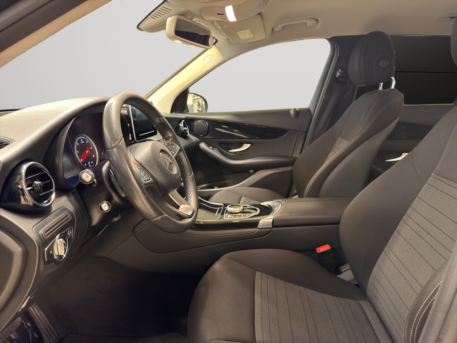 Image MERCEDES-BENZ GLC-220 GLC 220 d 4Matic