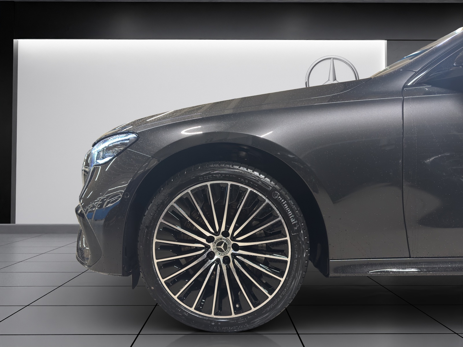 Image MERCEDES-BENZ E-220 E 220 d T 4Matic 9G-Tronic