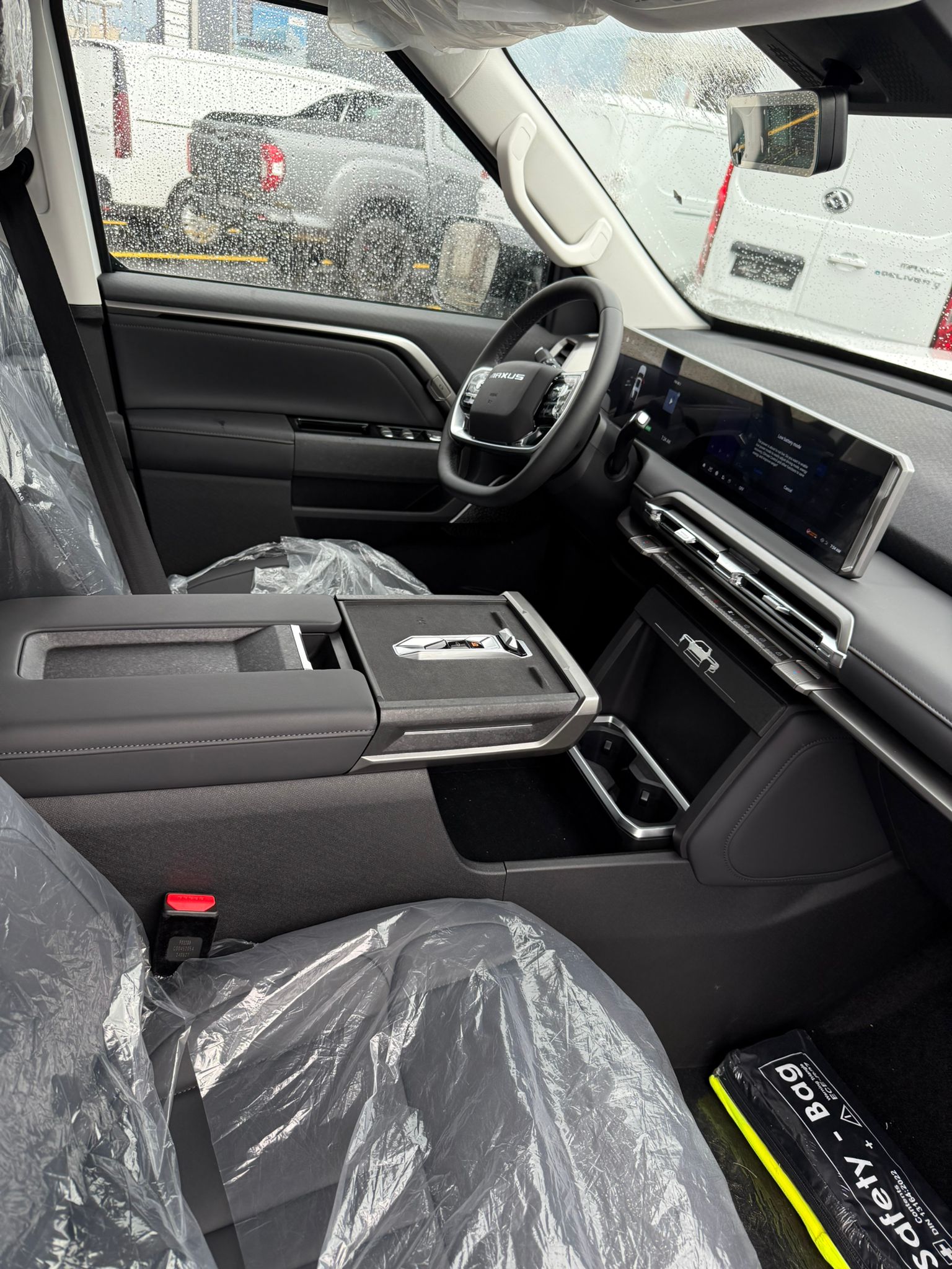 MAXUS eTerron 9 102kWh Premium-image-3