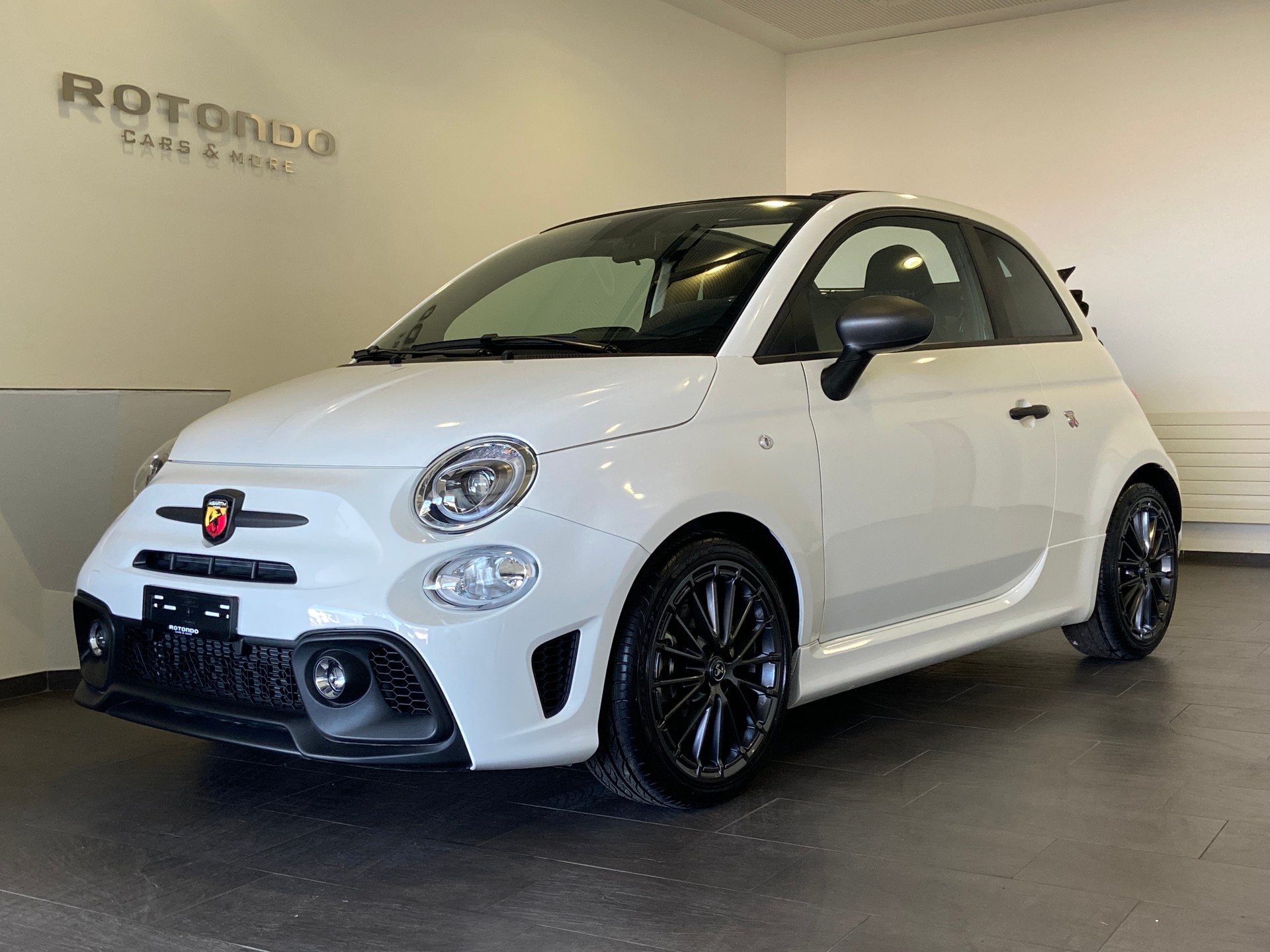 FIAT 595C 1.4 16V Turbo Abarth 595