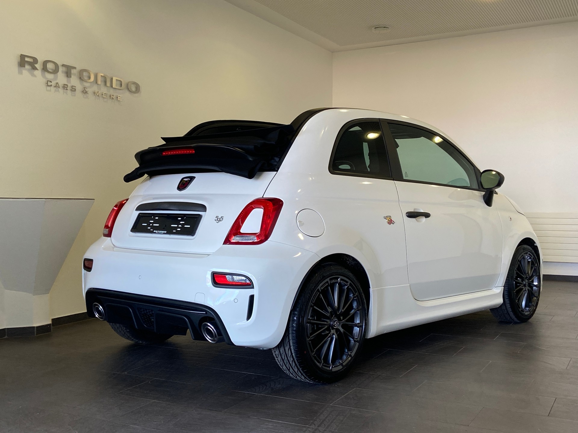 FIAT 595C 1.4 16V Turbo Abarth 595-showroom-element-2