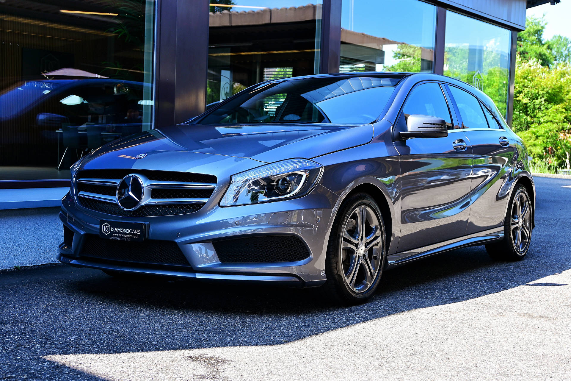 MERCEDES-BENZ A 220 AMG Line 4m