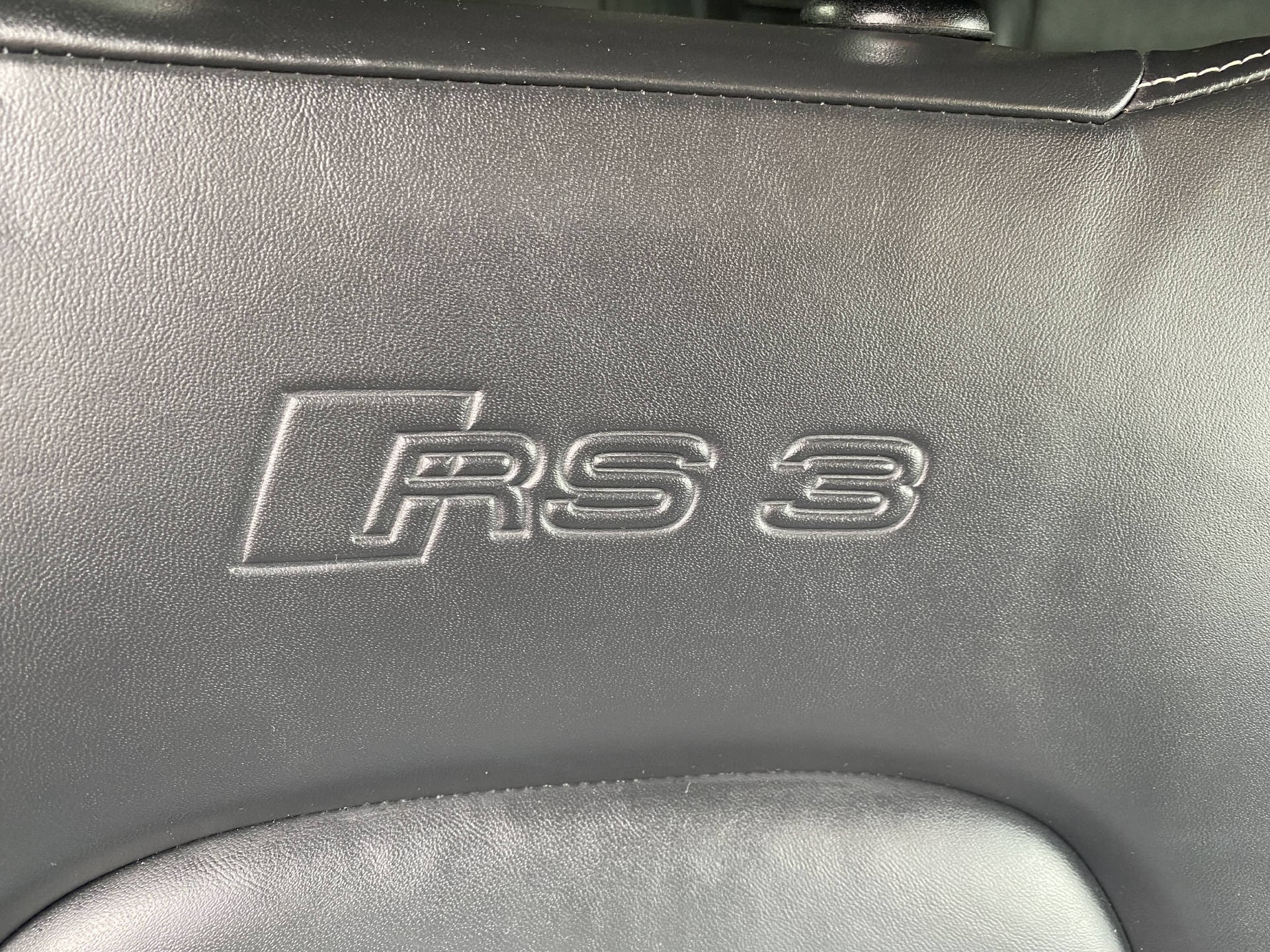 AUDI RS3 Sportback 2.5 T FSI quattro S-Tronic-image-11