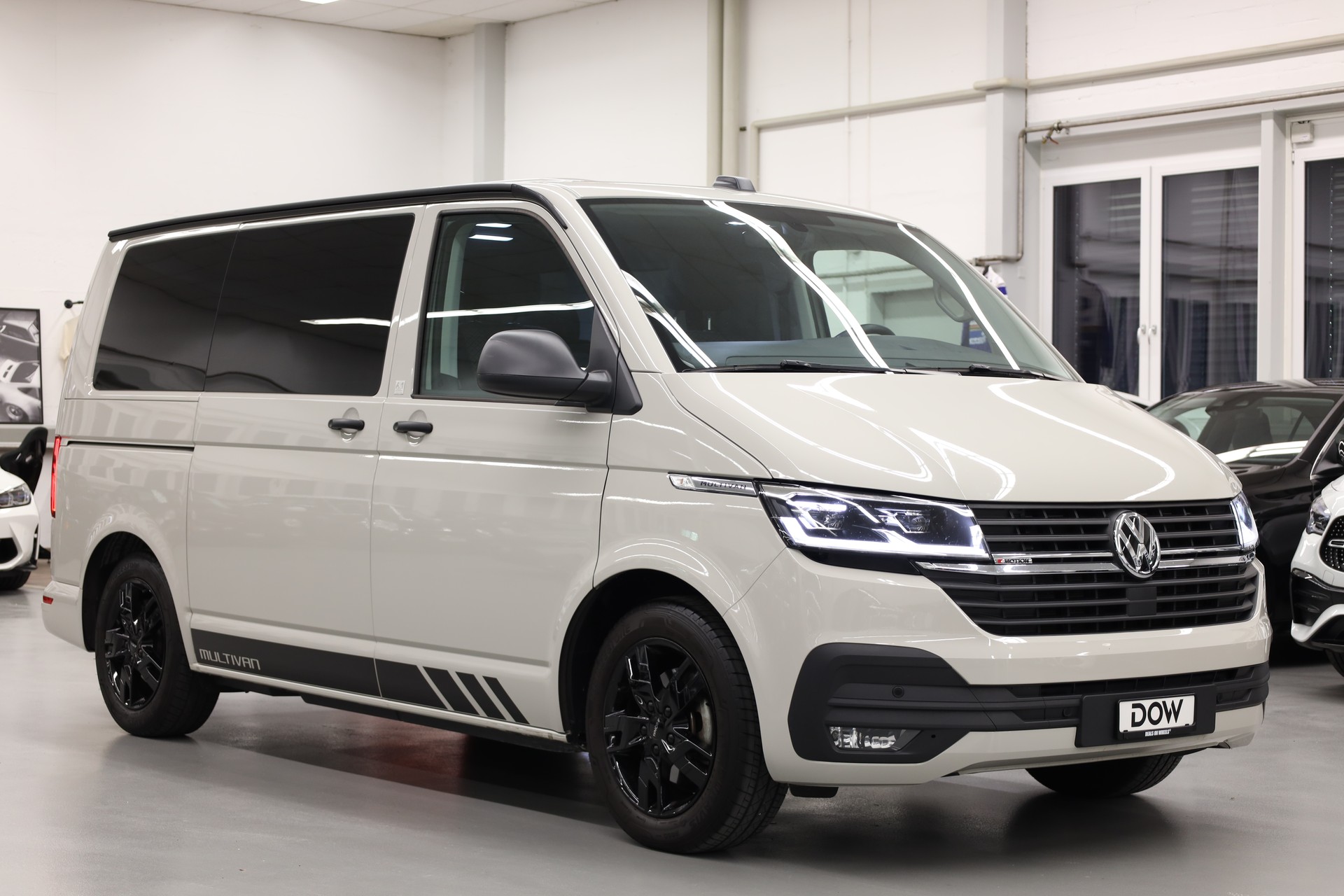 VW T6.1 Multivan 2.0 TDI 150 Trendline Liberty DSG 4m-showroom-element-1