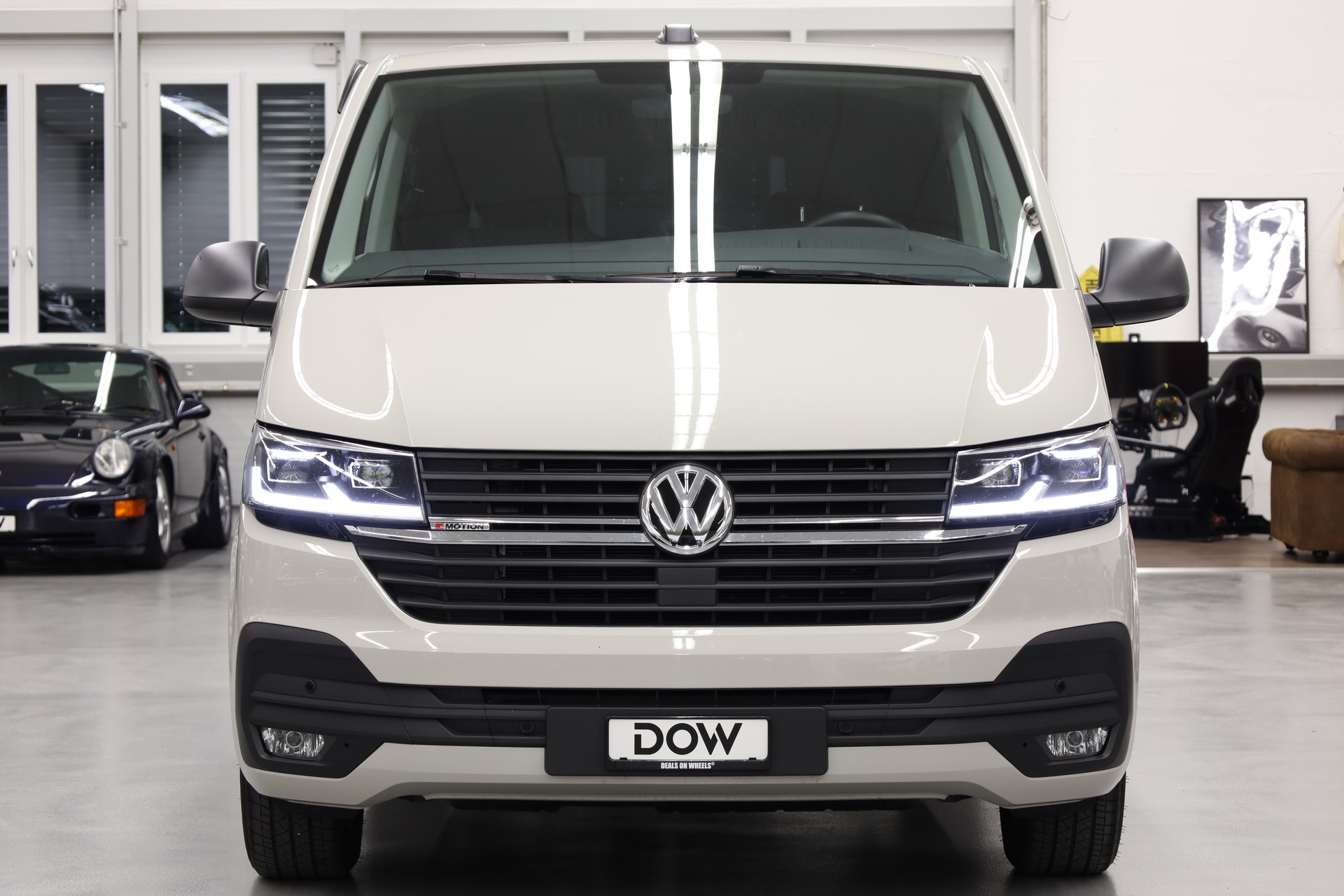 VW T6.1 Multivan 2.0 TDI 150 Trendline Liberty DSG 4m-showroom-element-3