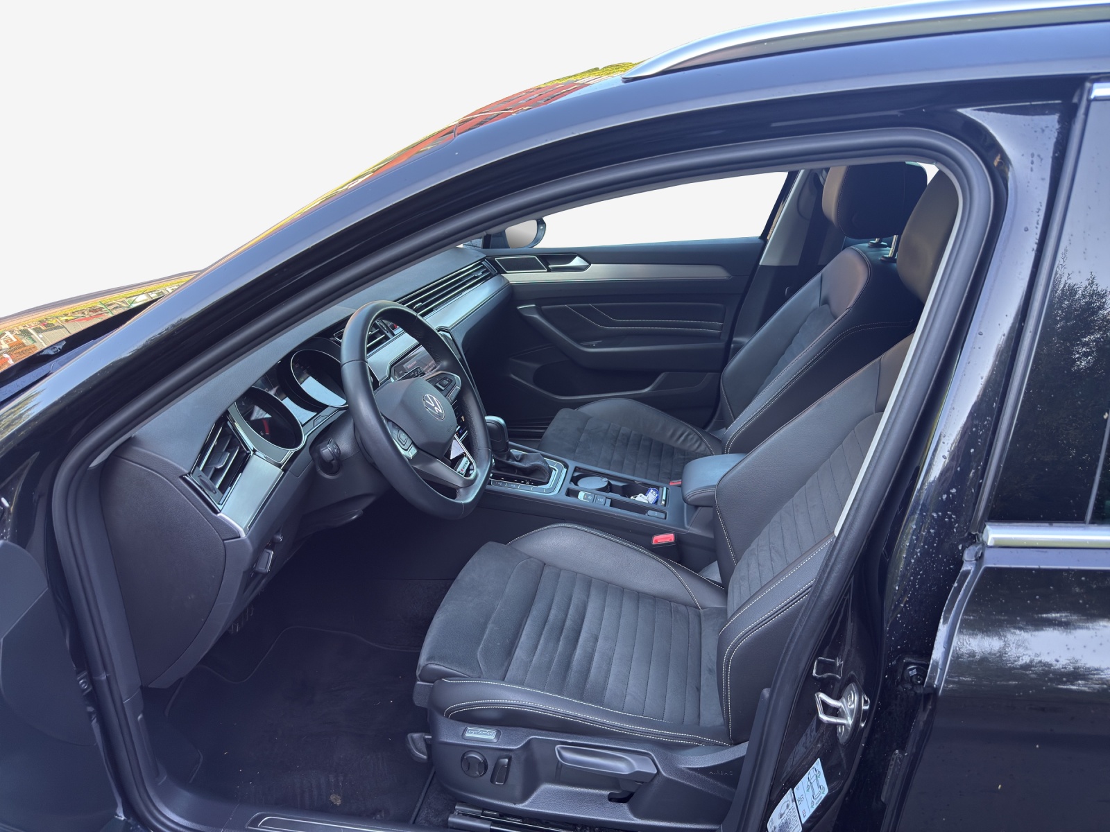 VW Passat 2.0 TDI BMT Elegance 4Motion DSG-image-7