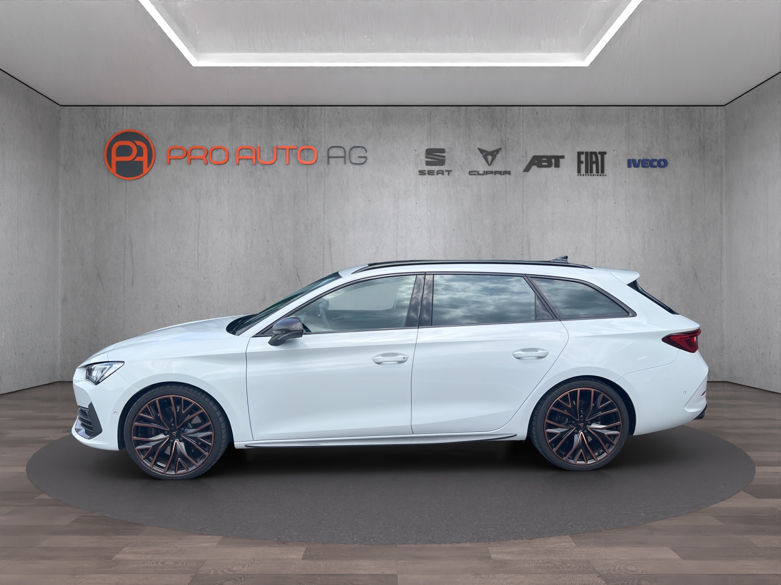 CUPRA VZ CUP-showroom-element-1