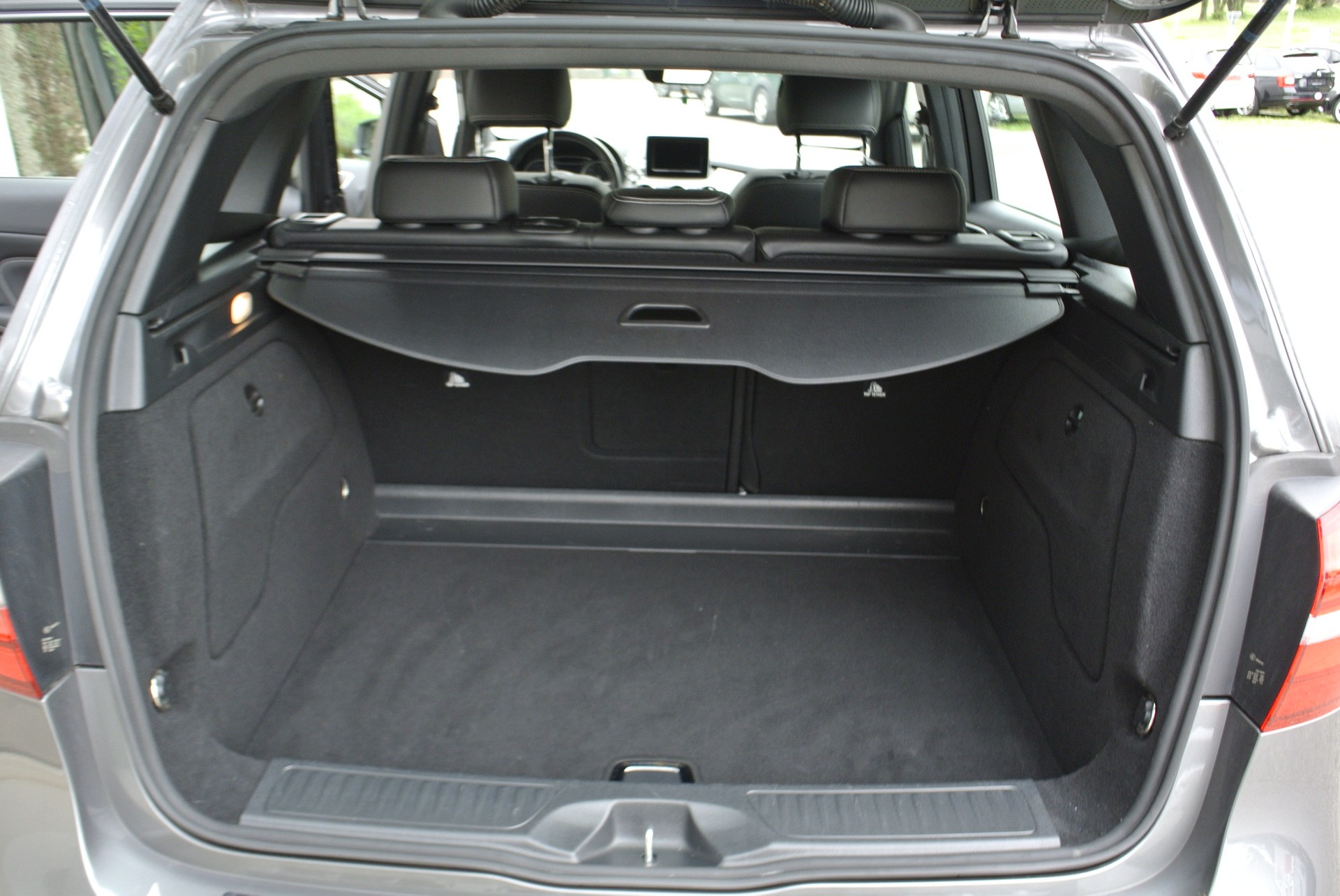 MERCEDES-BENZ B 220 CDI Urban 7G-DCT-image-27