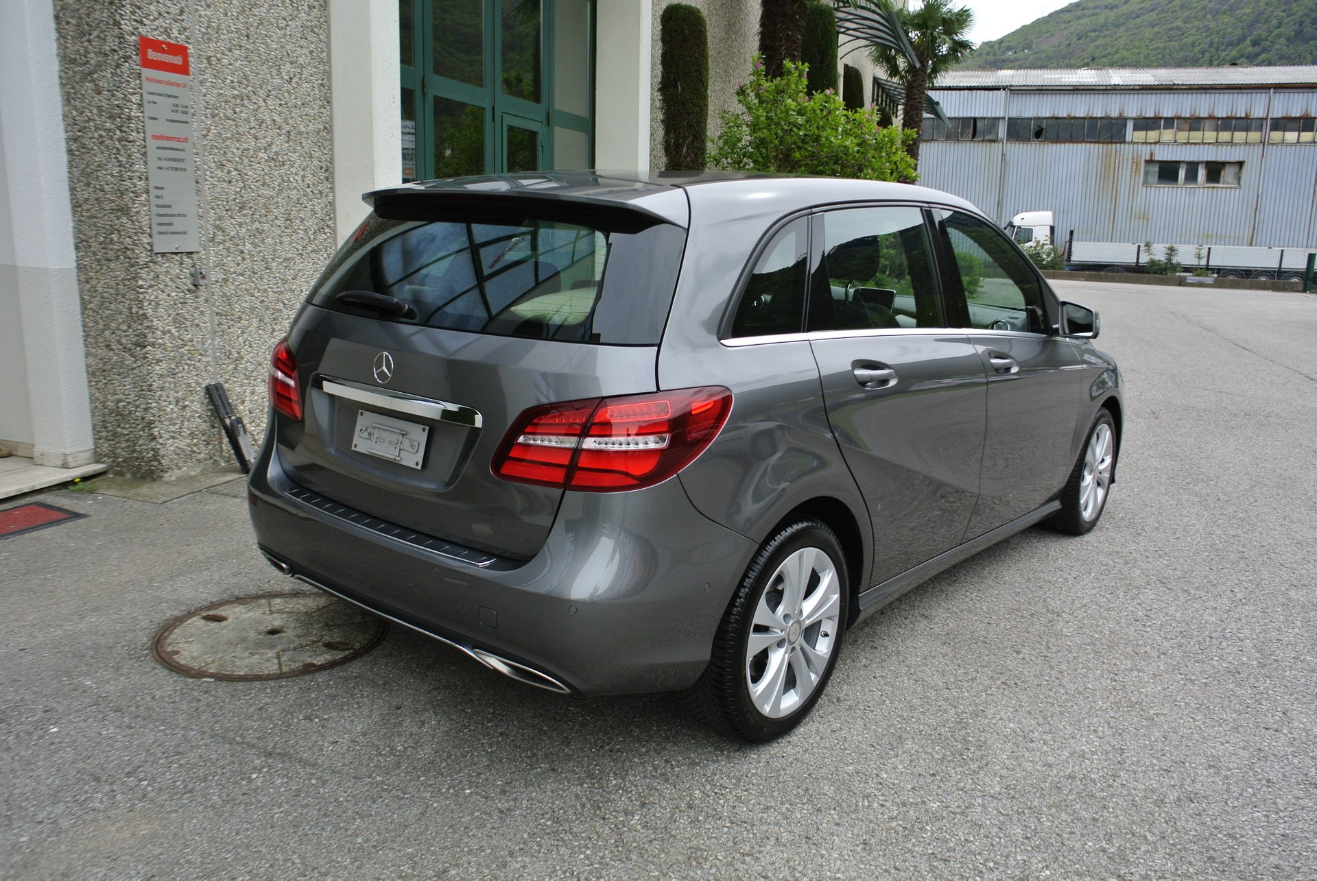 MERCEDES-BENZ B 220 CDI Urban 7G-DCT-image-6