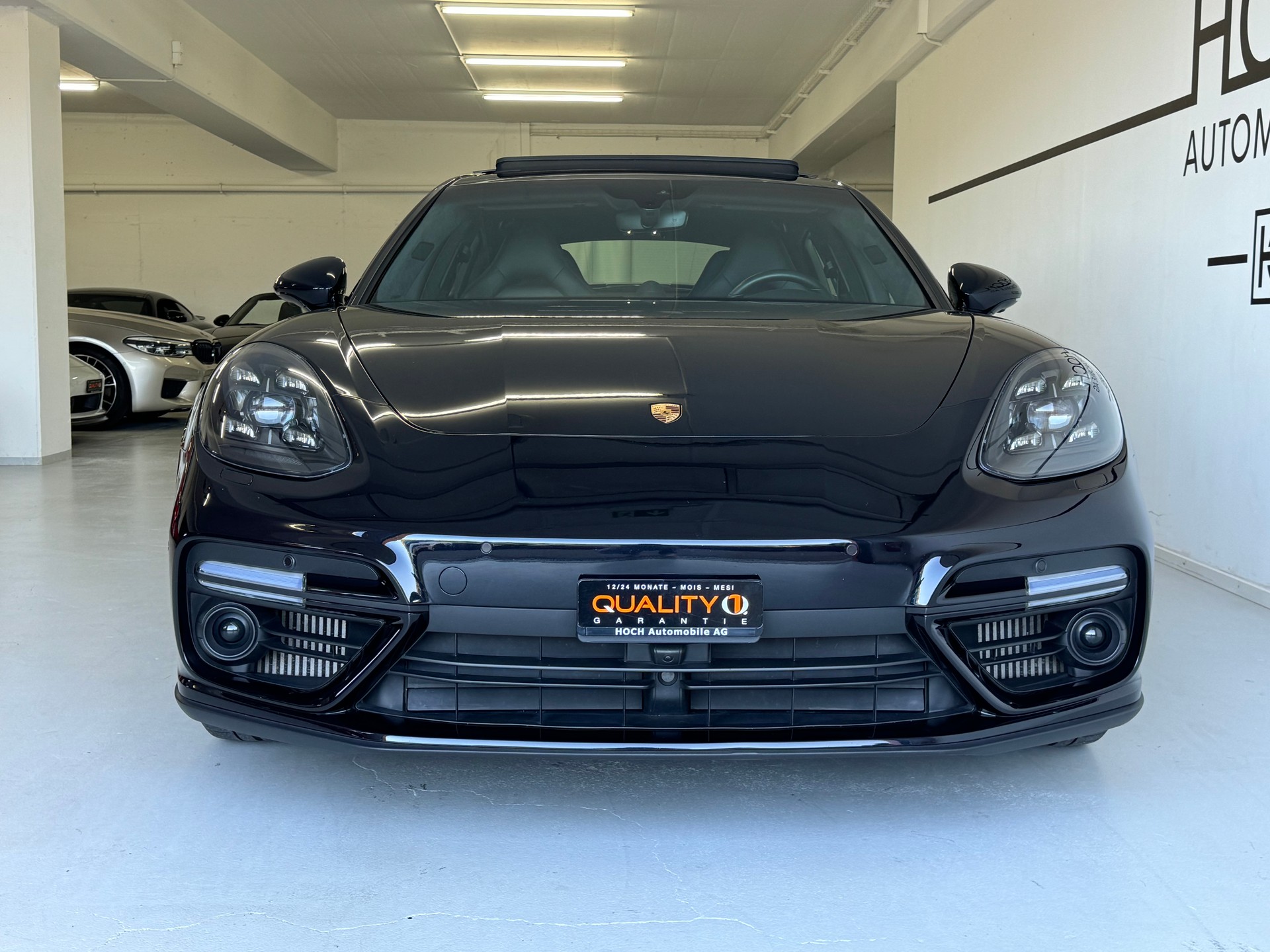 PORSCHE Panamera Turbo S E-Hybrid PDK-showroom-element-3