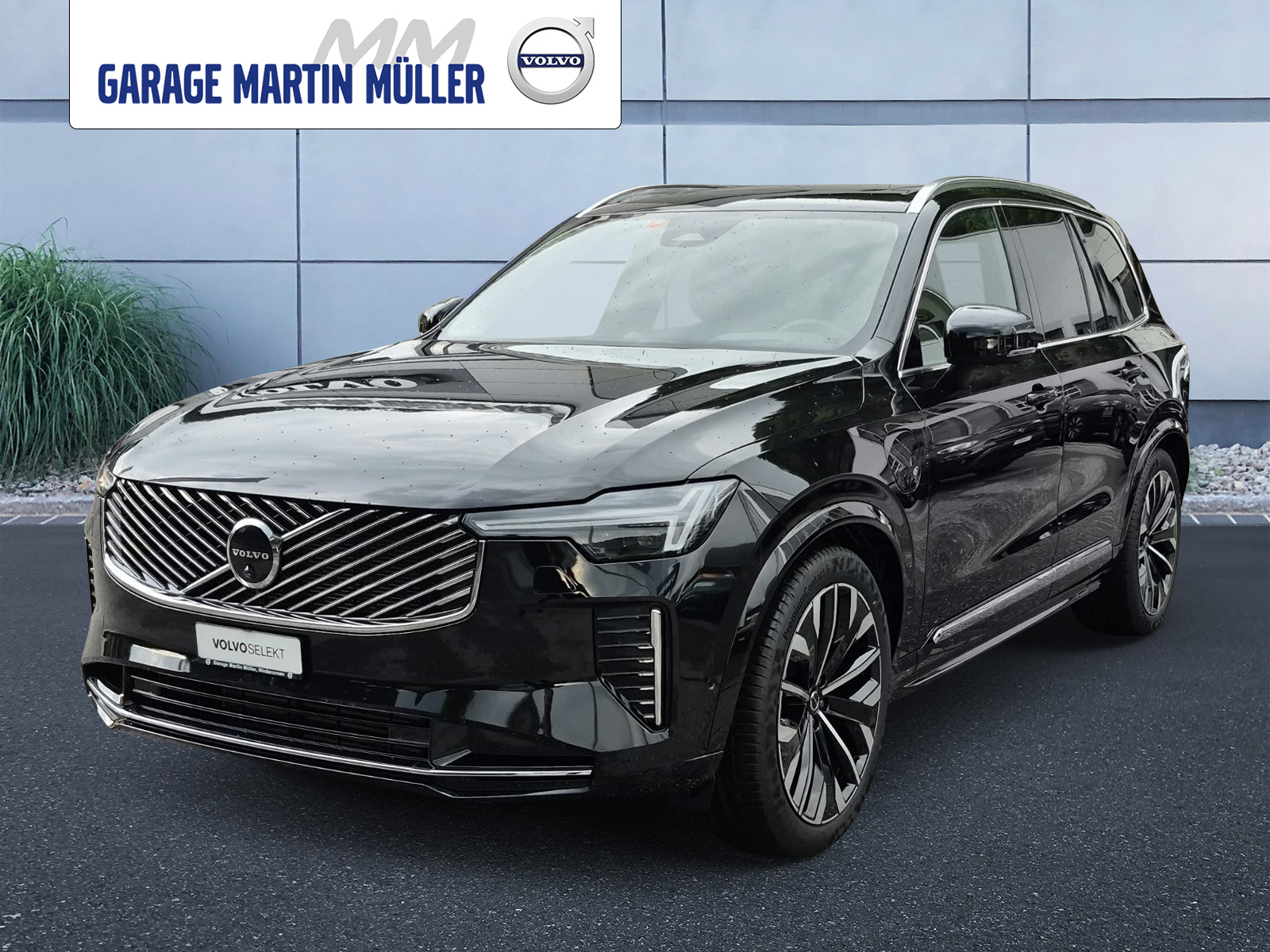 VOLVO XC90 2.0 (SUV / Geländewagen) Volvo VOLVO XC90 2.0 (SUV / Geländewagen)
