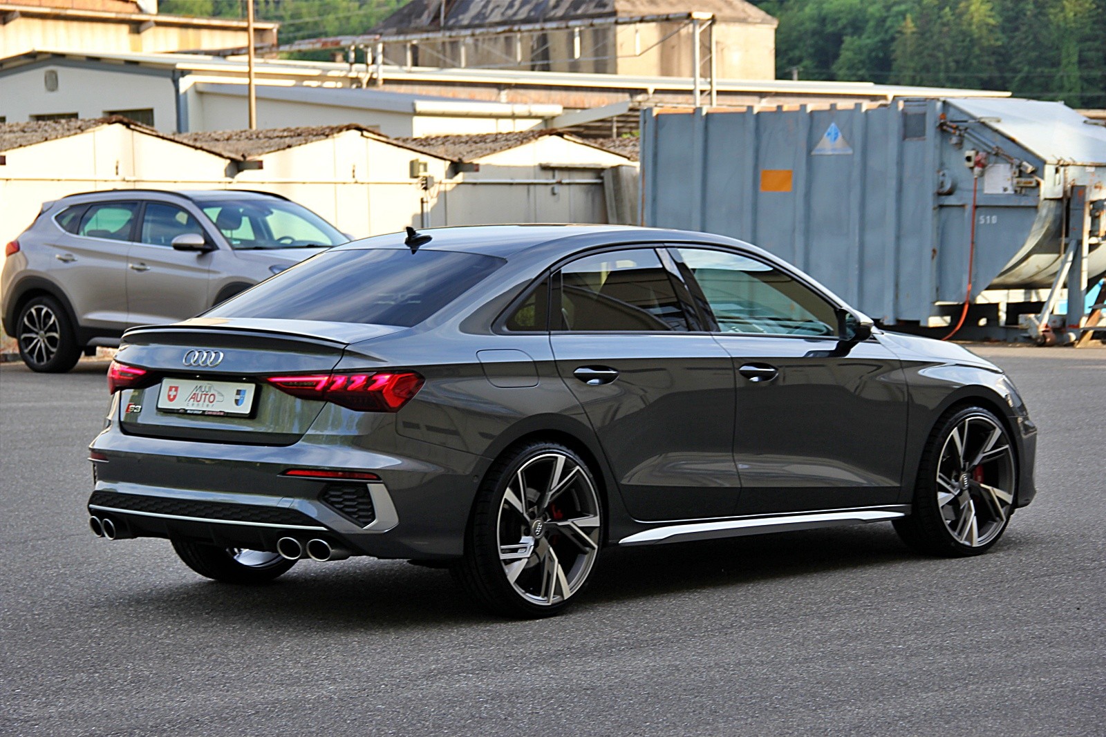 AUDI S3 SEDAN 2.0 TFSI quattro S-tronic-image-4