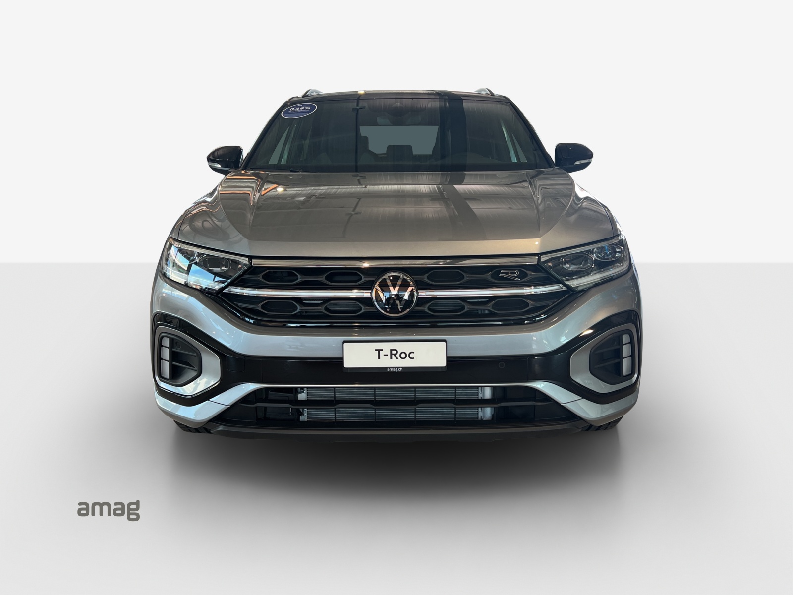 VW T-Roc 2.0 TSI R-Line DSG 4Motion-image-6