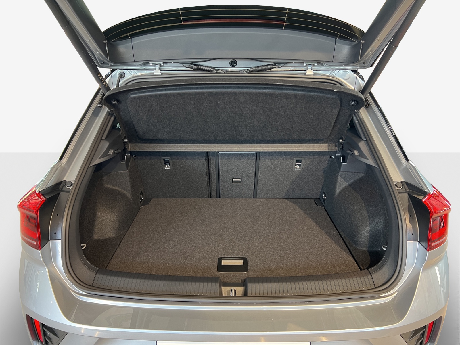 VW T-Roc 2.0 TSI R-Line DSG 4Motion-image-12