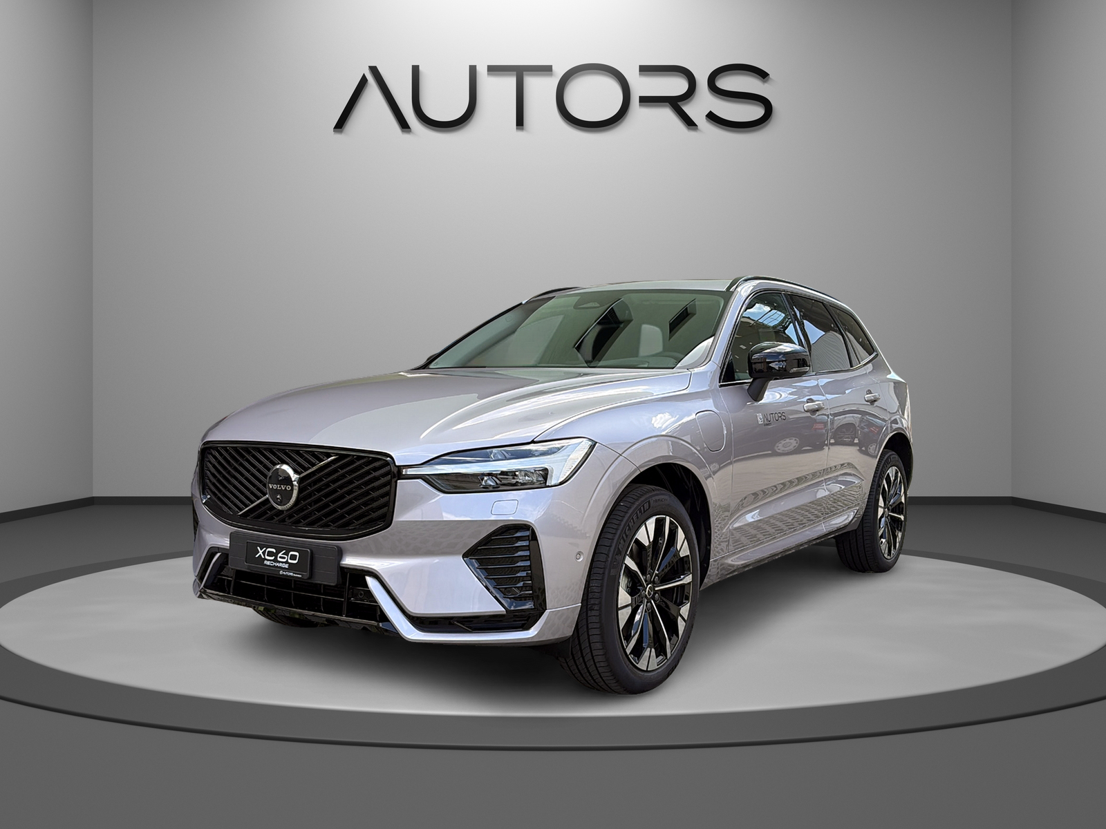 VOLVO XC60 T6 eAWD PluginHybrid Ultra Dark Geartronic