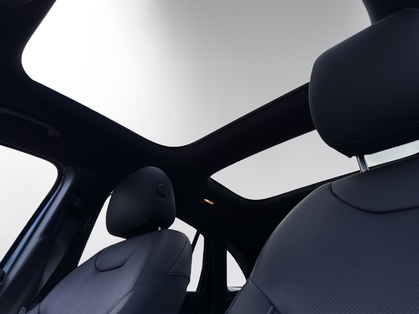 Image MERCEDES-BENZ EQA-350 EQA 350 AMG Line 4Matic