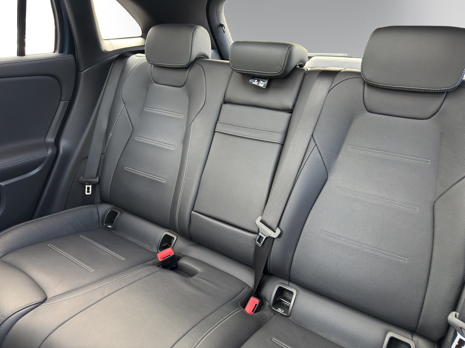 Image MERCEDES-BENZ EQA-350 EQA 350 AMG Line 4Matic