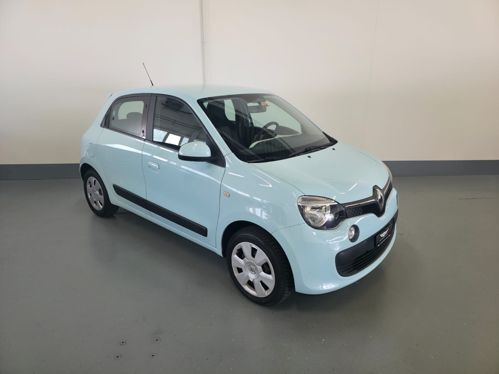 RENAULT Twingo 1.0 Life-showroom-element-1
