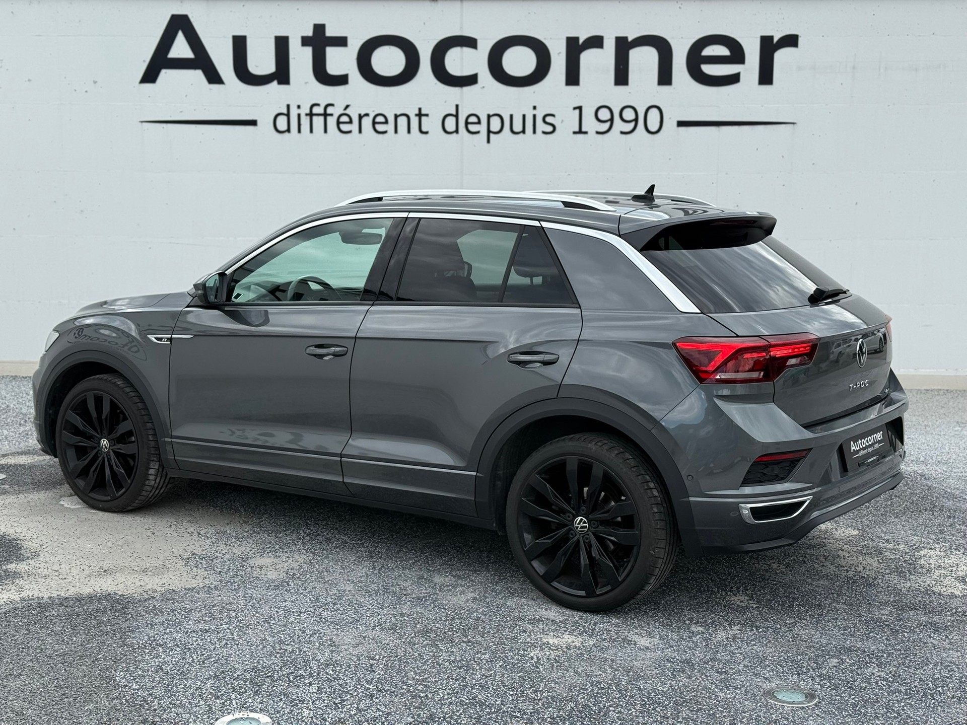 VW T-Roc 2.0 TSI Sport Selection DSG 4Motion-showroom-element-1