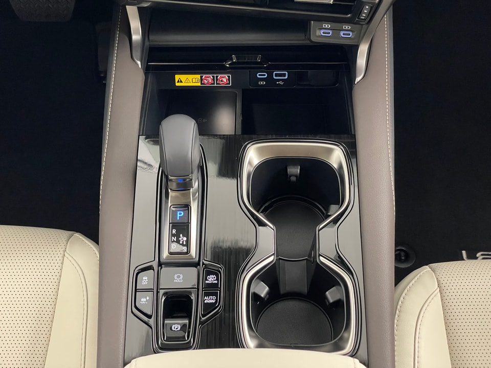 RX 450h+ Comfort E-FOUR Plug-in-Hybrid