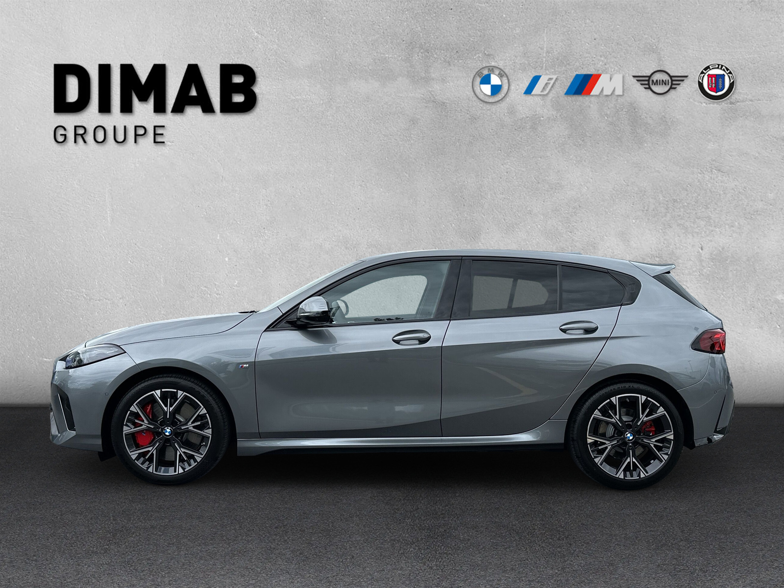 BMW 120d M Sport Pro Steptronic-showroom-element-1