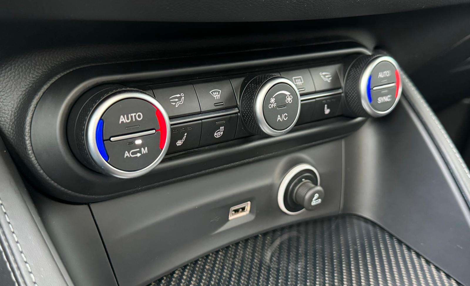 ALFA ROMEO Stelvio 2.9 V6 Quadrifoglio Q4 Automatic-image-18