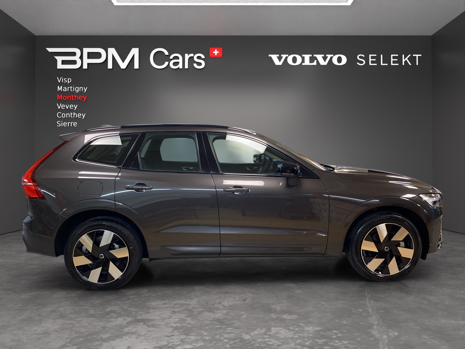 Image VOLVO XC60 XC60 T6 eAWD PluginHybrid Ultimate Dark Geartronic