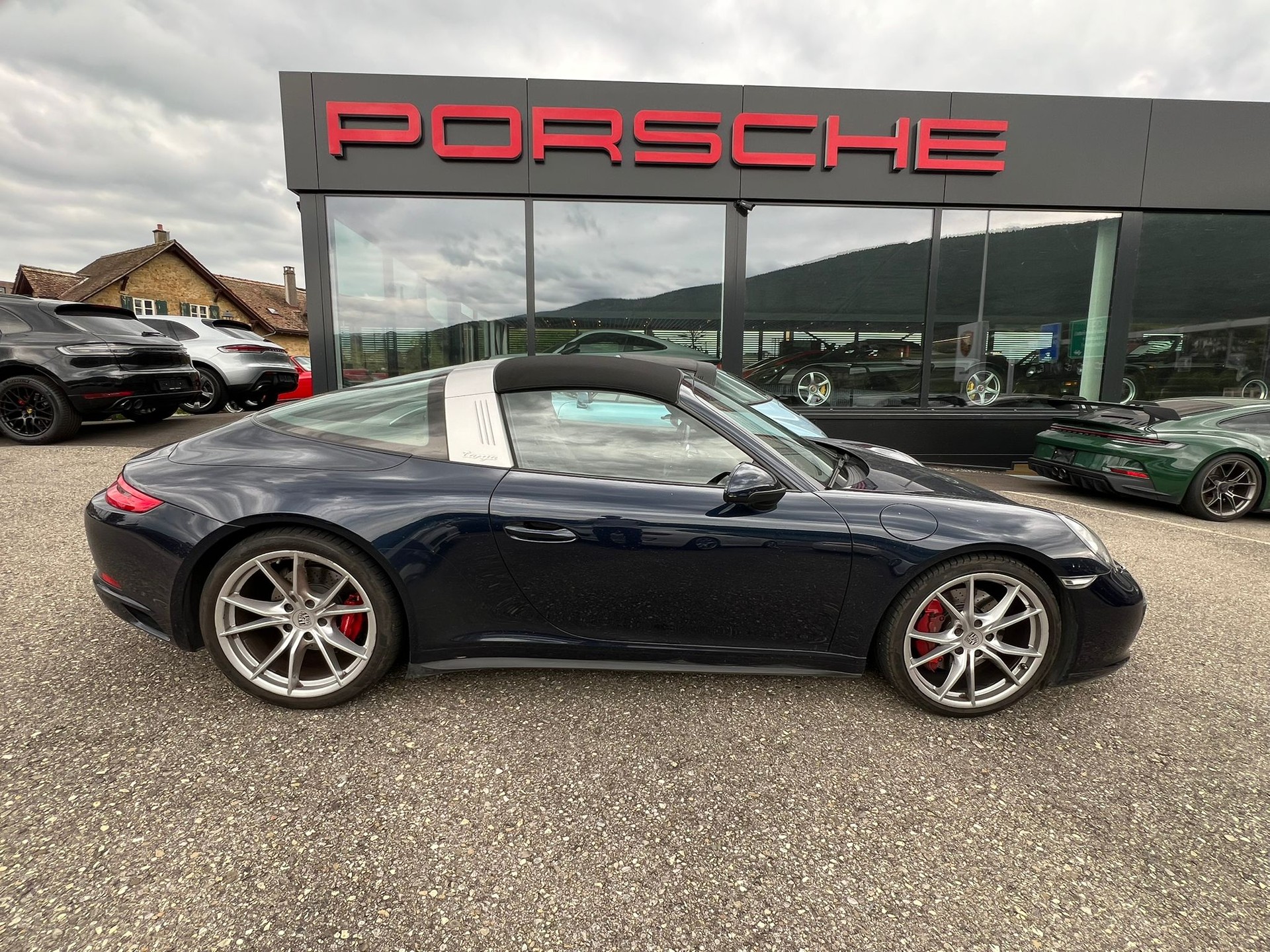 PORSCHE 911 Targa 4S PDK