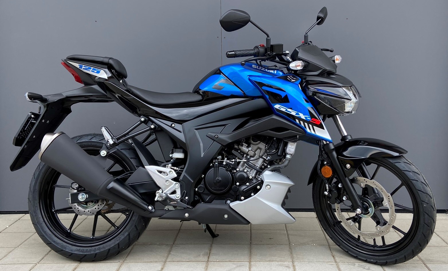 Motorcycle Suzuki Gsx 400 S Suzuki Gsx S125 Usata Suzuki Gsx