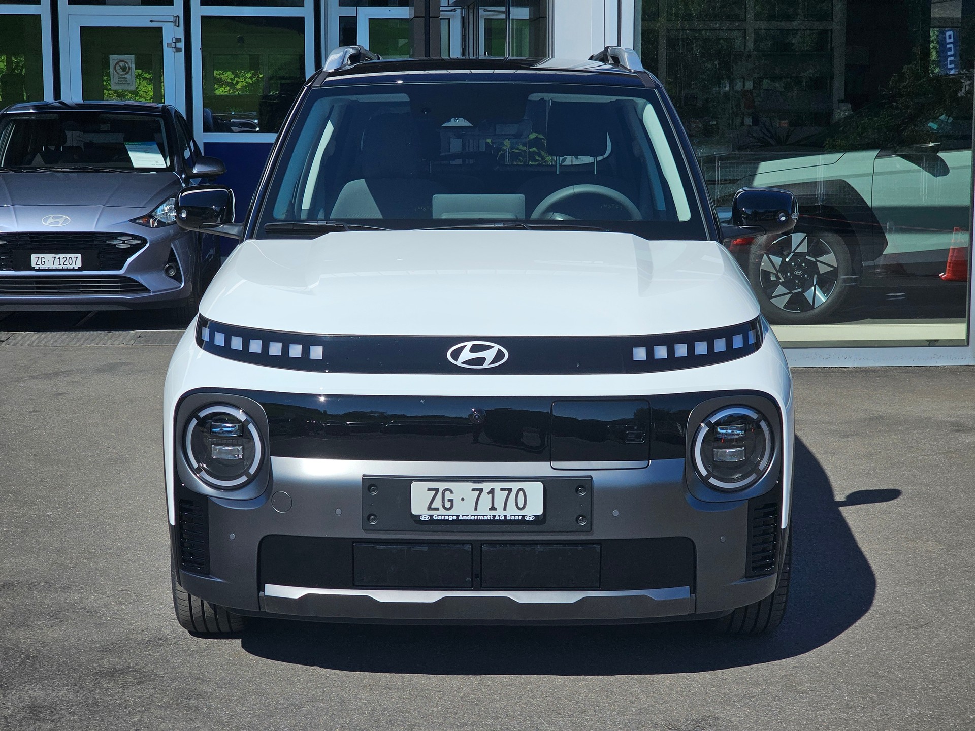 HYUNDAI INSTER 49 kWh Vertex Cross-showroom-element-1