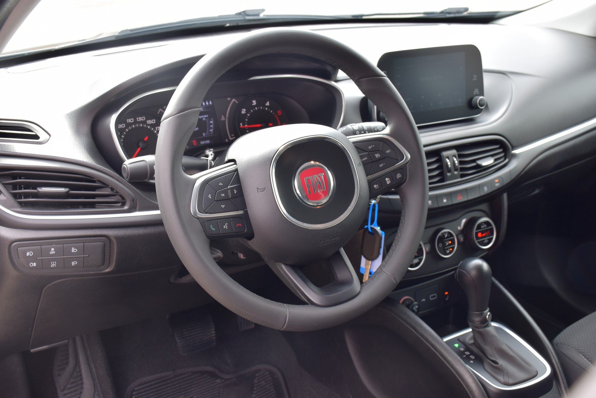 FIAT Tipo 1.6MJ Station Wagon Lounge DCT-image-10