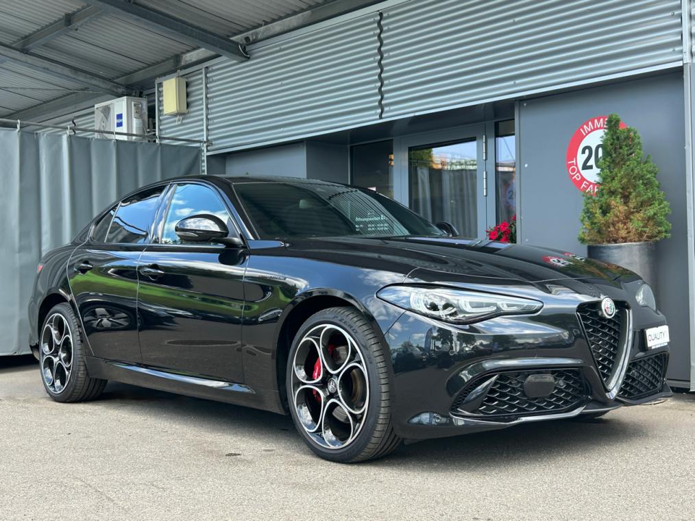 ALFA ROMEO Giulia 2.0 Competizione Q4 AT8-showroom-element-1
