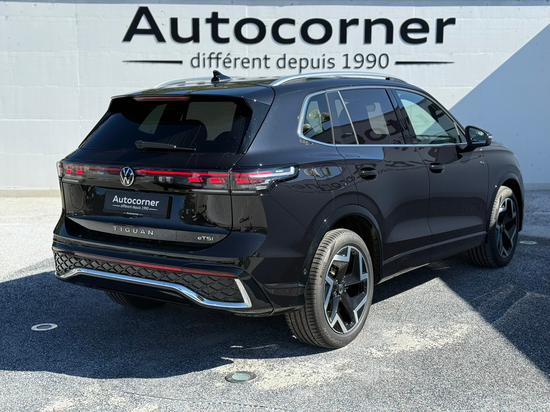 VW Tiguan 1.5 TSI evo2 mHEV R-Line DSG-showroom-element-3