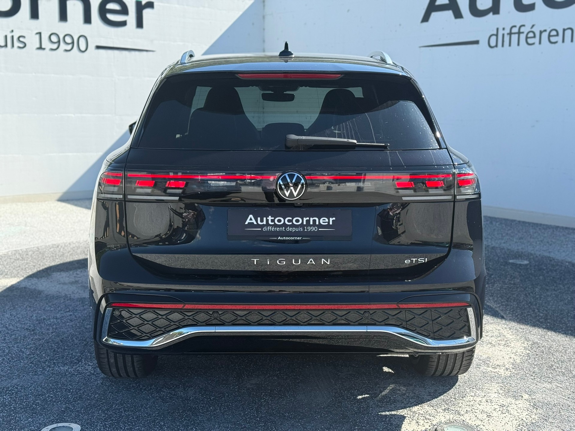 VW Tiguan 1.5 TSI evo2 mHEV R-Line DSG-showroom-element-2