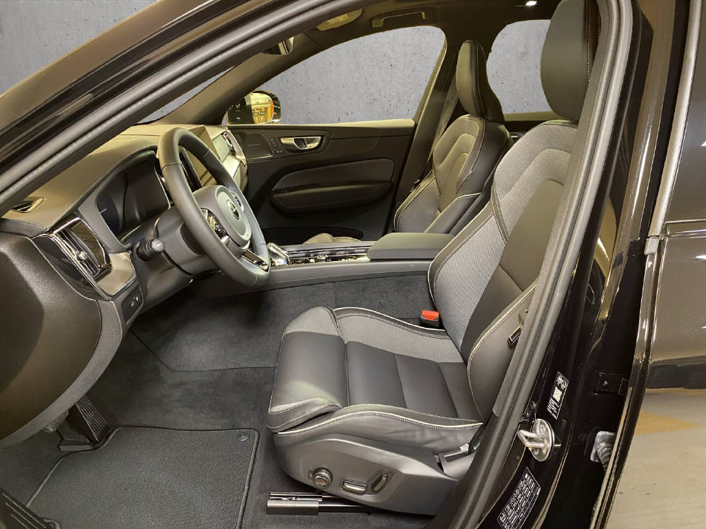 Image VOLVO XC60 XC60 2.0 T8 TE Black Edition eAWD