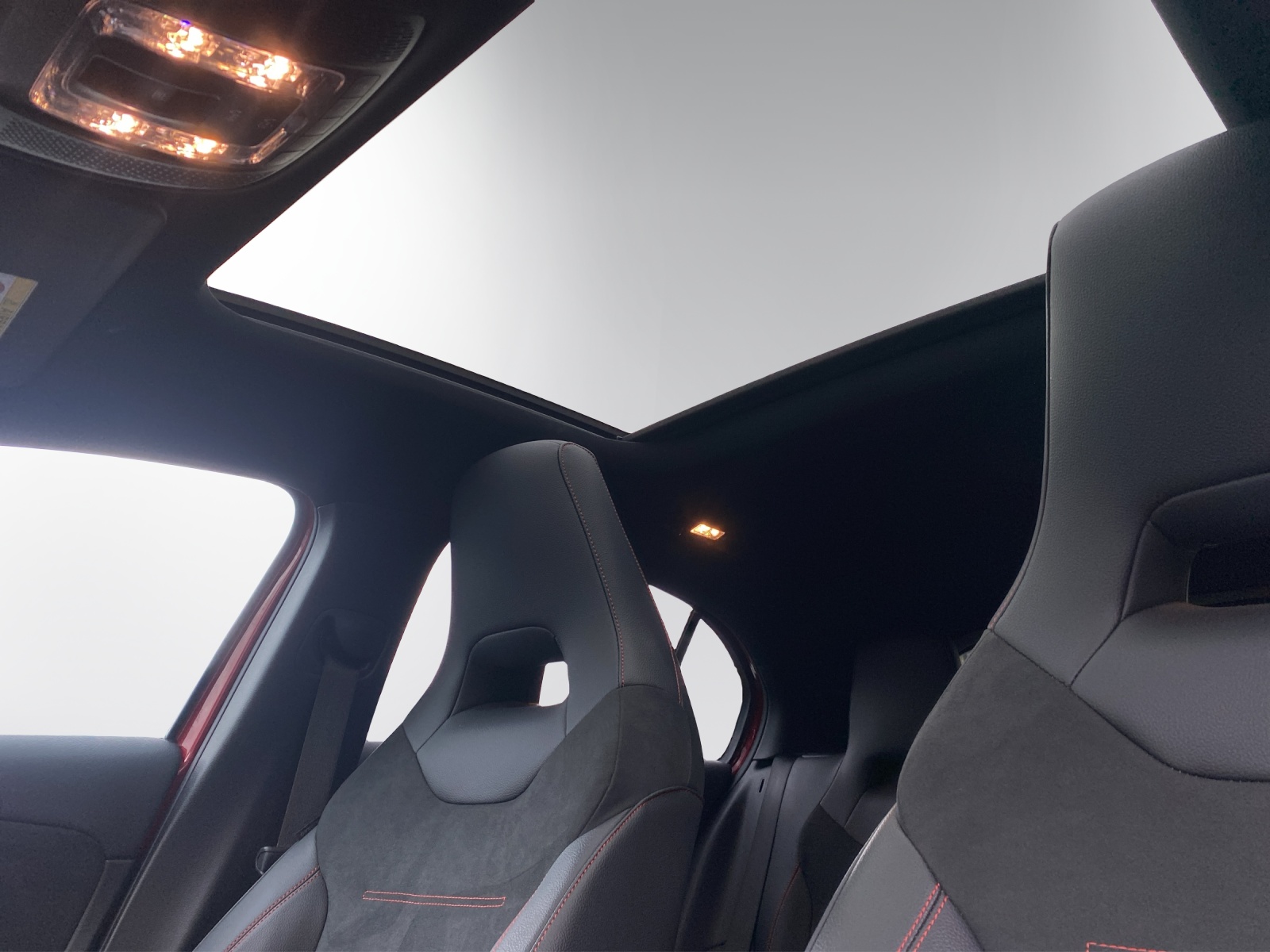 Image MERCEDES-BENZ A-250 A 250 4Matic AMG Line 4Matic 7G-DCT