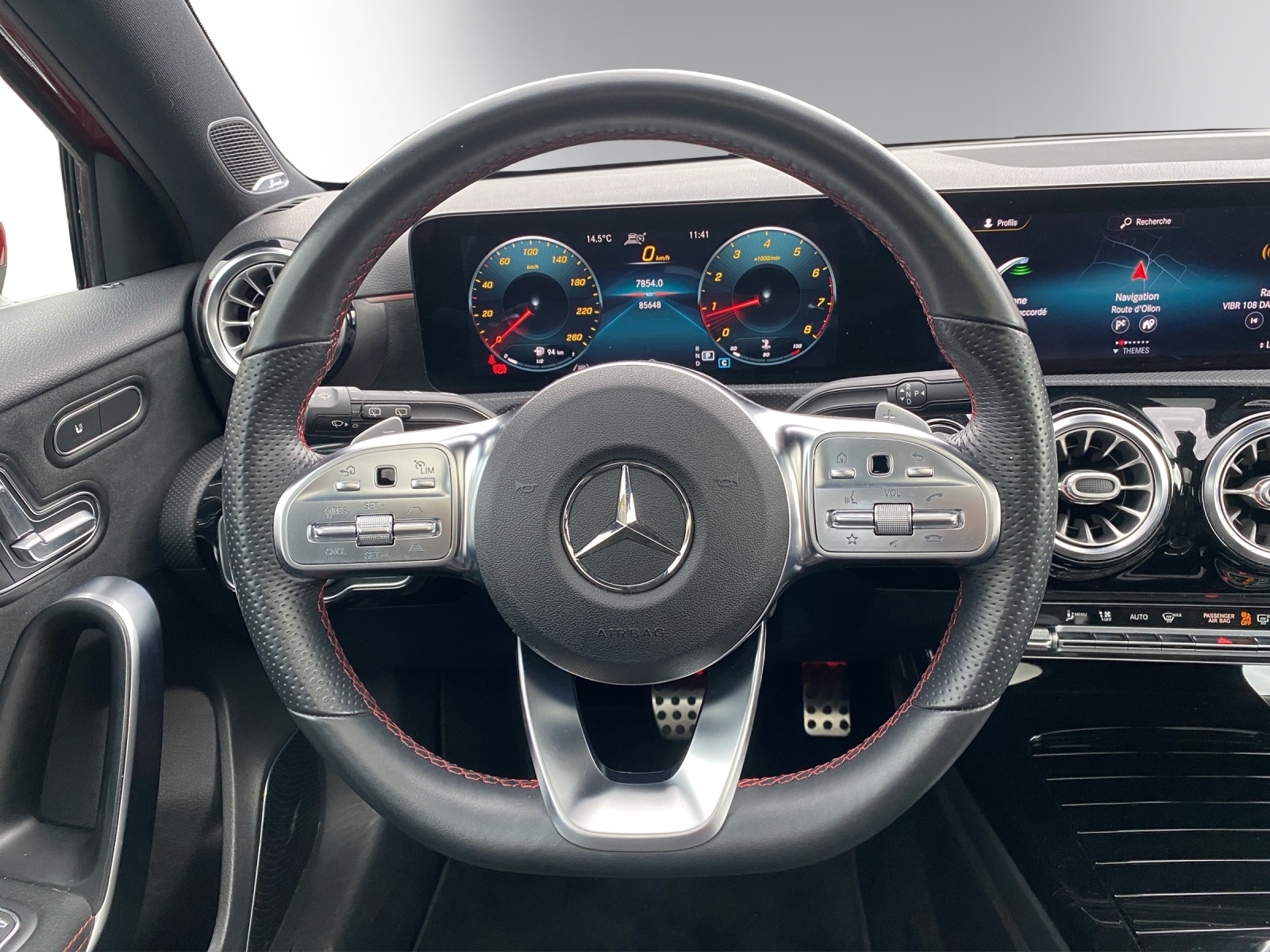 Image MERCEDES-BENZ A-250 A 250 4Matic AMG Line 4Matic 7G-DCT
