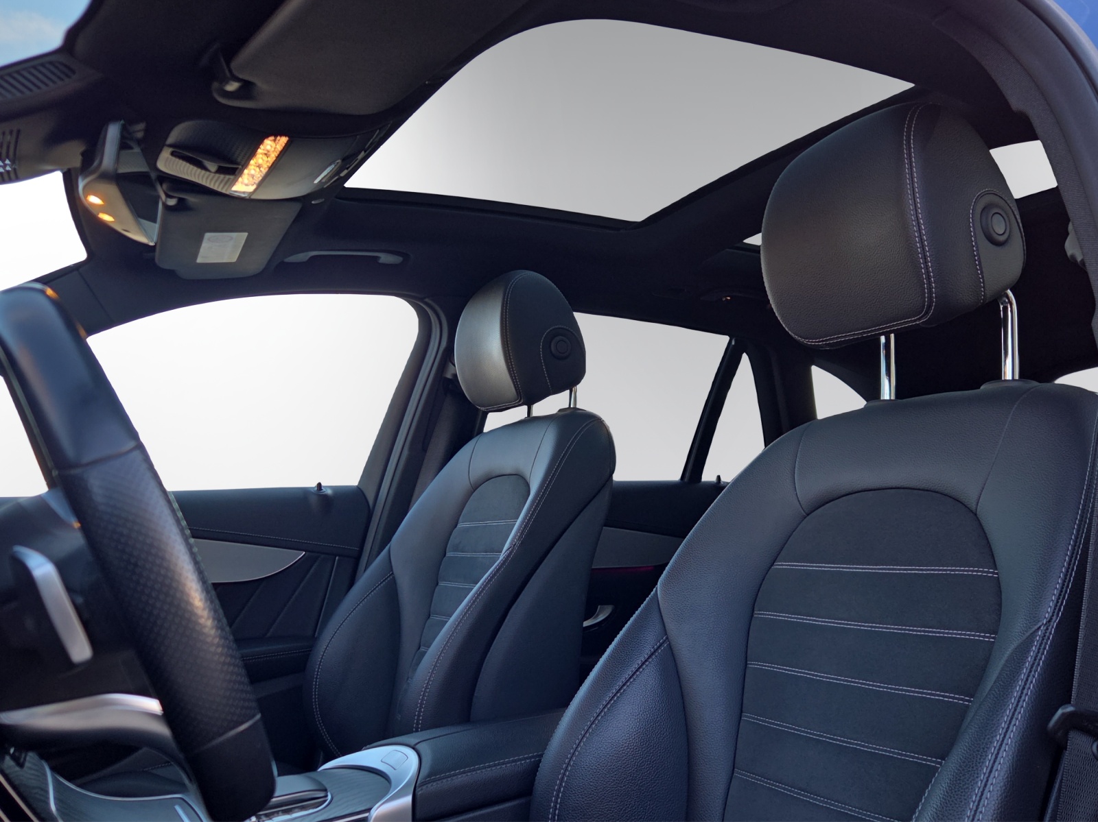 Image MERCEDES-BENZ GLC-300 GLC 300 de AMG Line Plus 4Matic 9G-Tronic