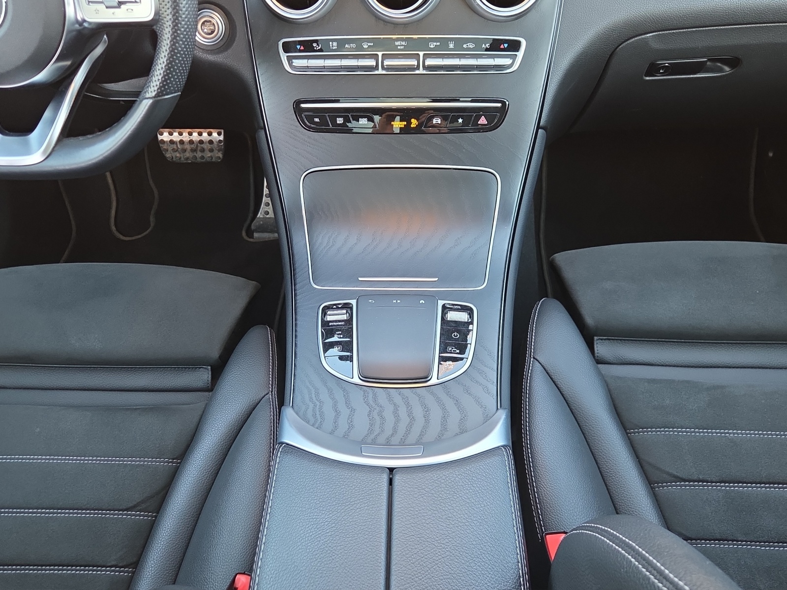 Image MERCEDES-BENZ GLC-300 GLC 300 de AMG Line Plus 4Matic 9G-Tronic