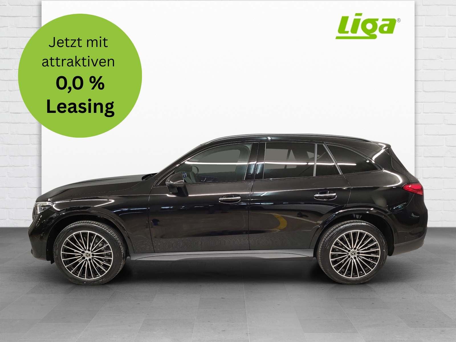 MERCEDES-BENZ GLC 300 AMG Line 4Matic