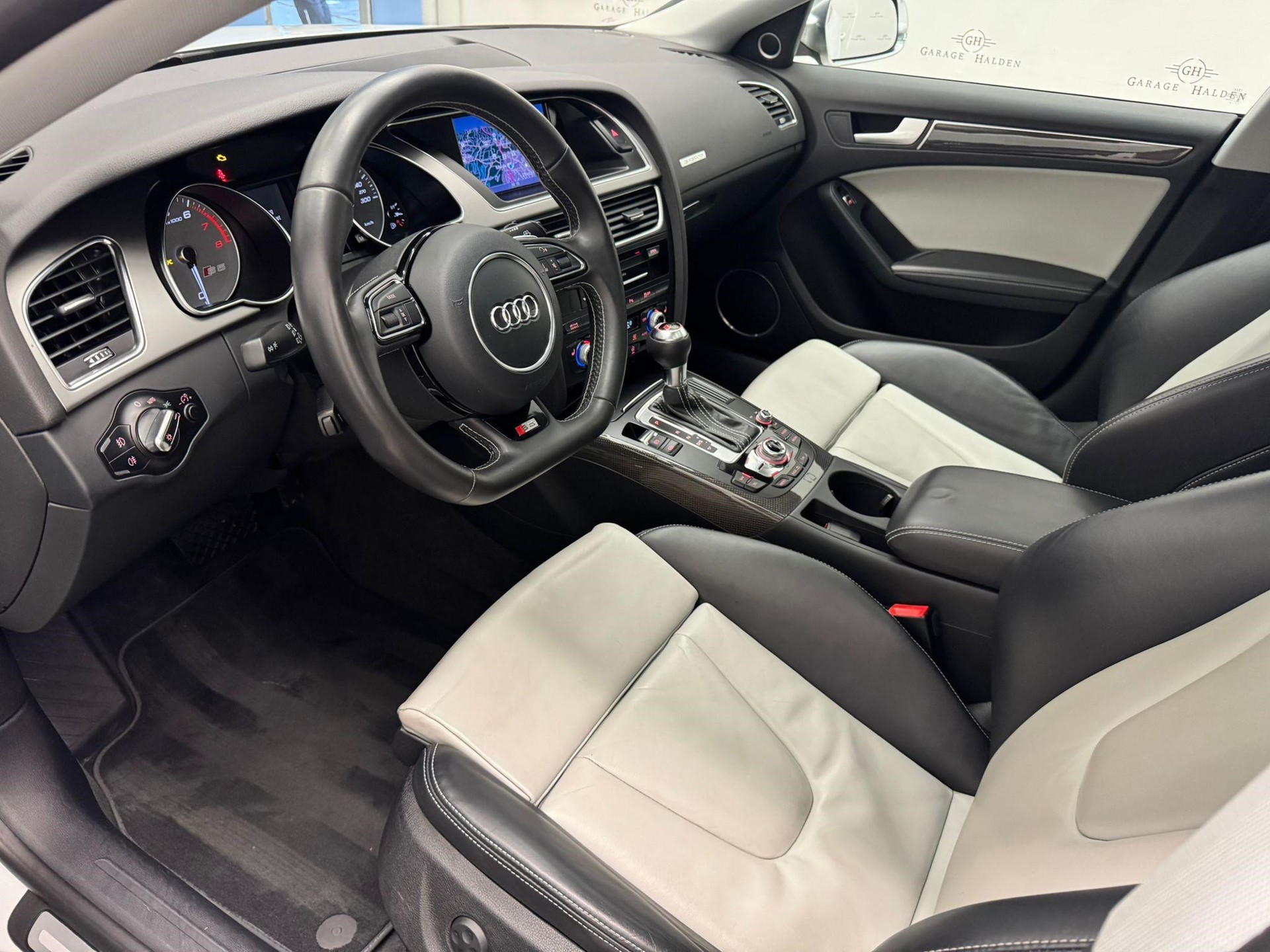 AUDI S5 Sportback 3.0 V6 TFSI quattro S-Tronic-image-11